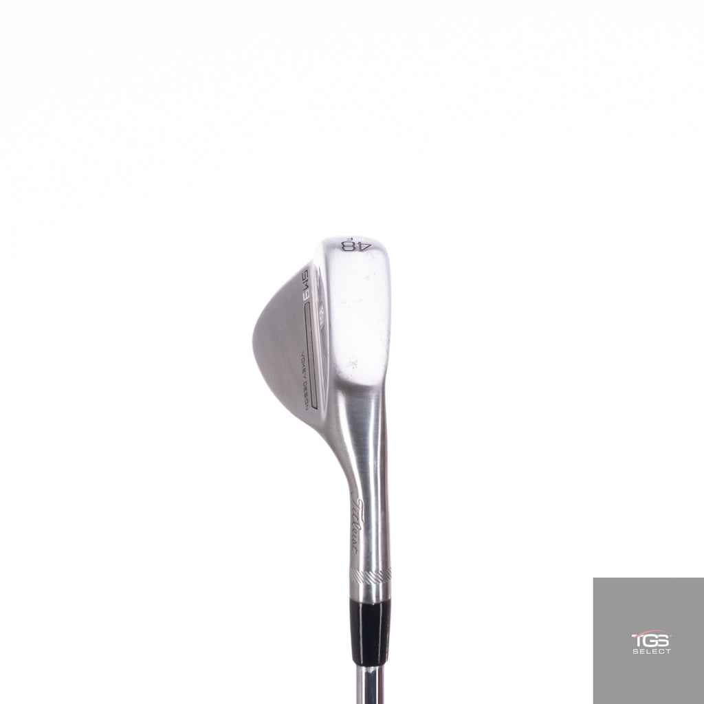 (RH) Titleist Vokey SM9 Raw (48°,F,10°) Dynamic Gold Mid 100 (S300, Stiff Flex)